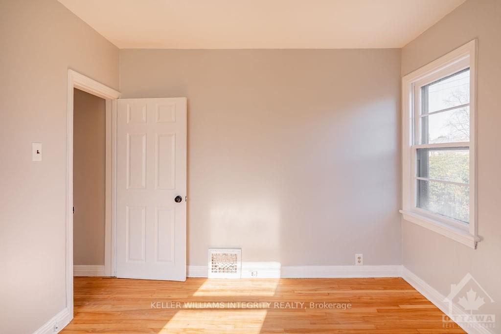 Photo 12 of 64 Tower Road, Ottawa, Meadowlands/St. Claire Gardens — HOMEH