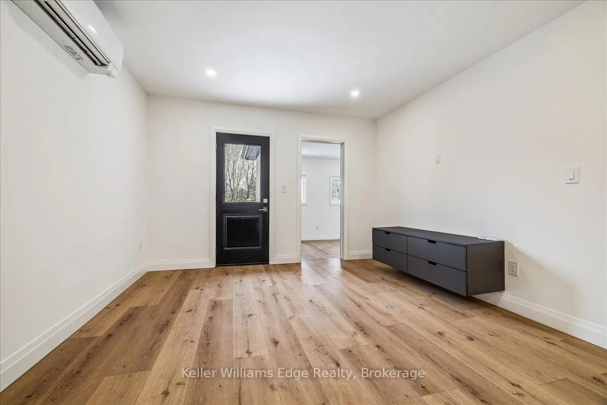 Photo 9 of Unit 2, 128 Gage Avenue S, Hamilton, Blakeley — HOMEH