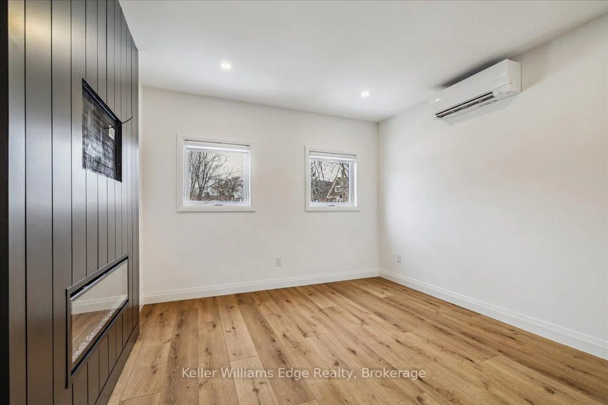 Photo 11 of Unit 2, 128 Gage Avenue S, Hamilton, Blakeley — HOMEH