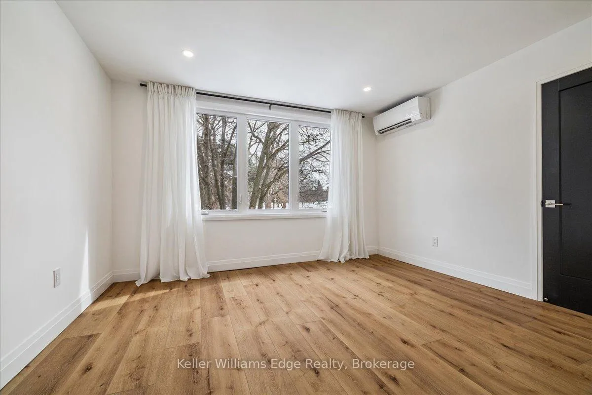 Photo 14 of Unit 2, 128 Gage Avenue S, Hamilton, Blakeley — HOMEH