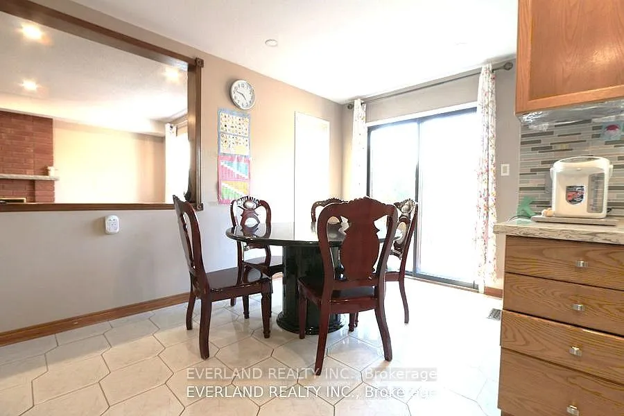 Photo 13 of 87 Kyla Crescent, Markham, Milliken Mills East — HOMEH