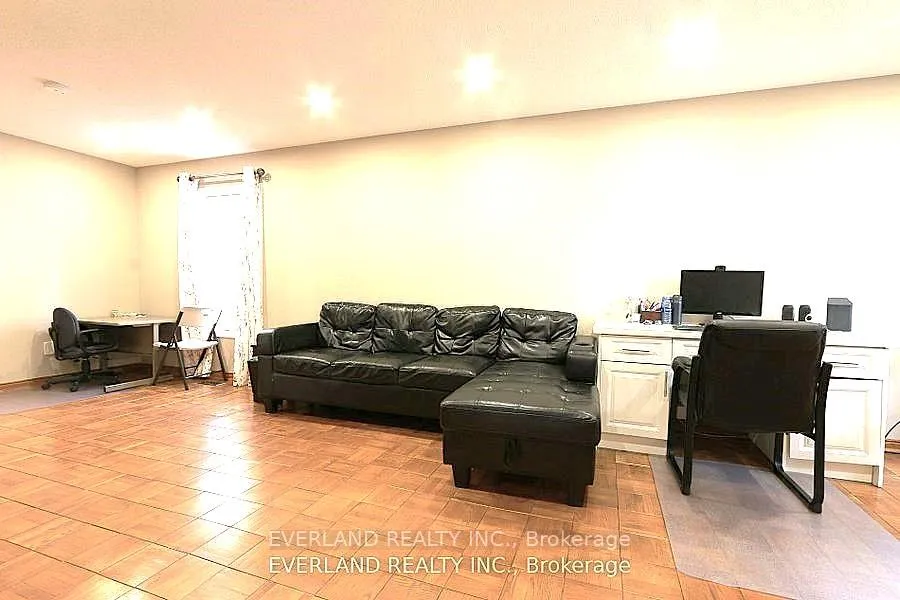 Photo 35 of 87 Kyla Crescent, Markham, Milliken Mills East — HOMEH