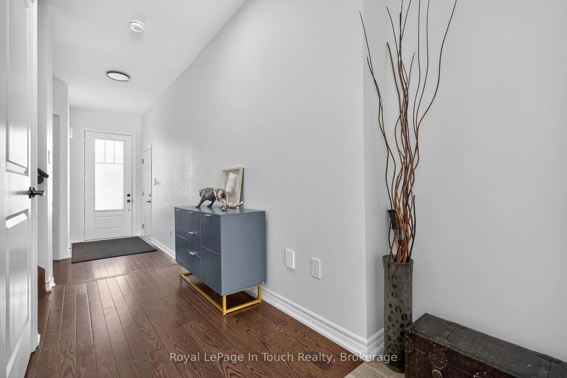 Photo 5 of 635 Bayport Boulevard, Midland — HOMEH
