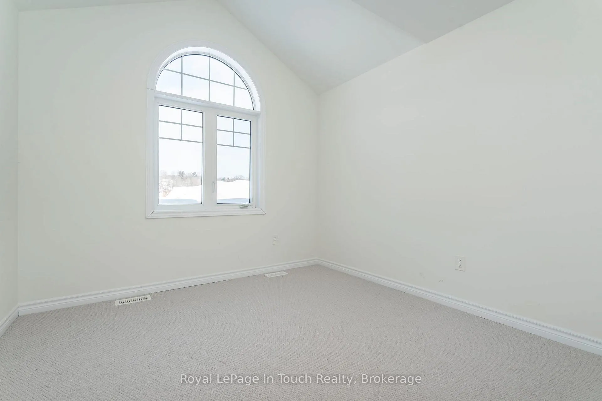 Photo 31 of 635 Bayport Boulevard, Midland — HOMEH