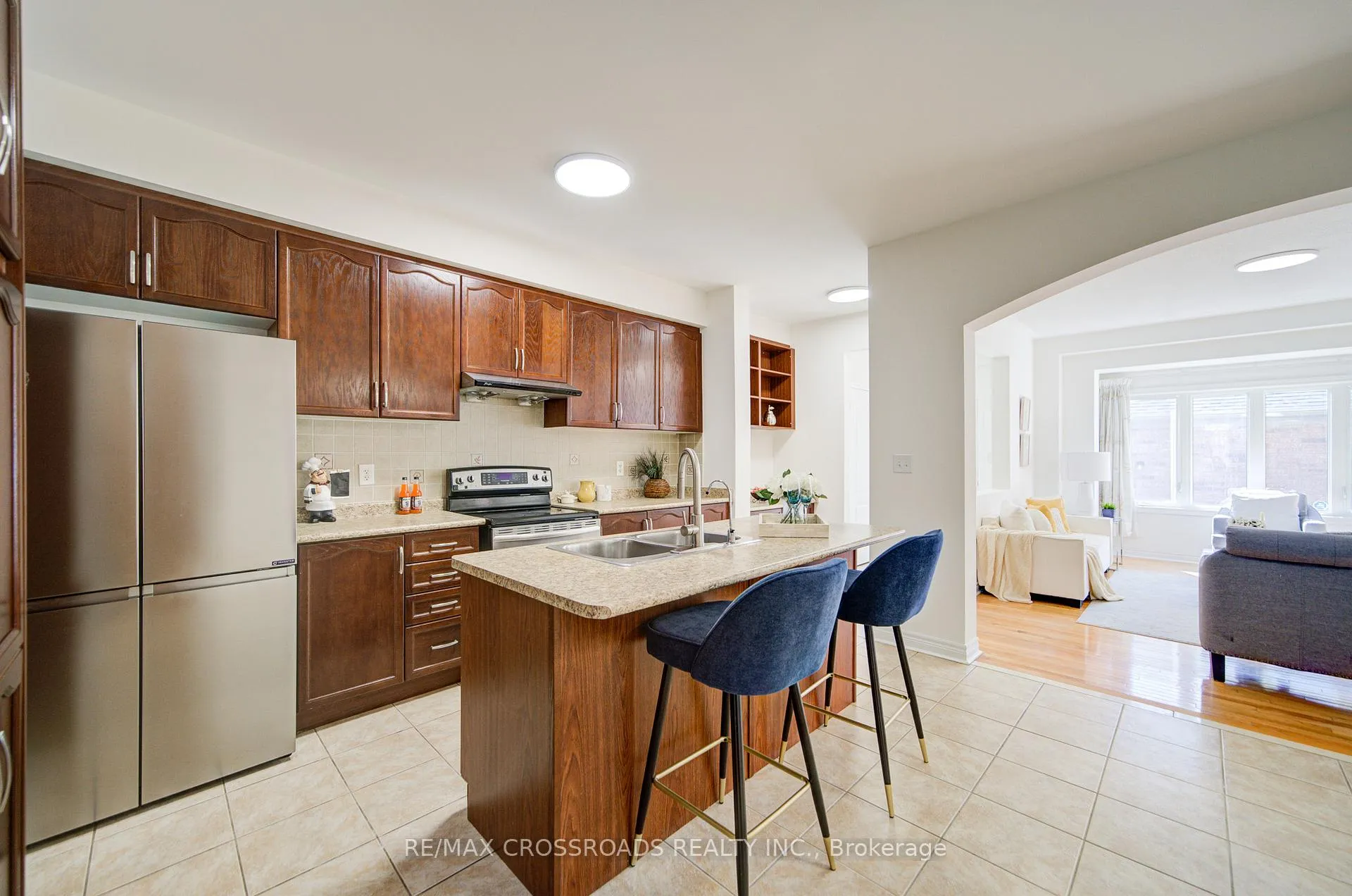Photo 6 of 85 Shady Oaks Avenue, Markham, Cornell — HOMEH