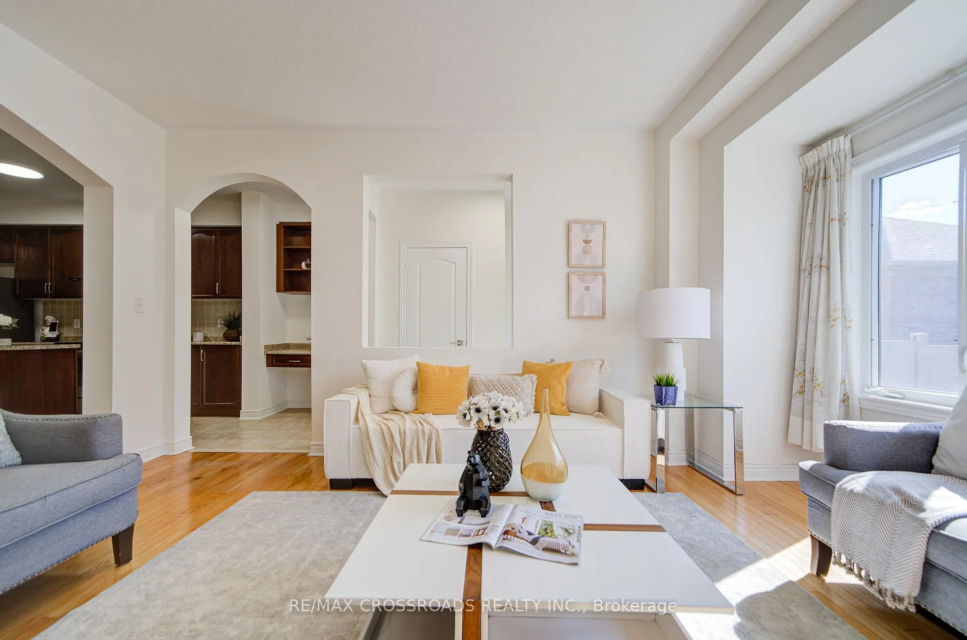 Photo 11 of 85 Shady Oaks Avenue, Markham, Cornell — HOMEH