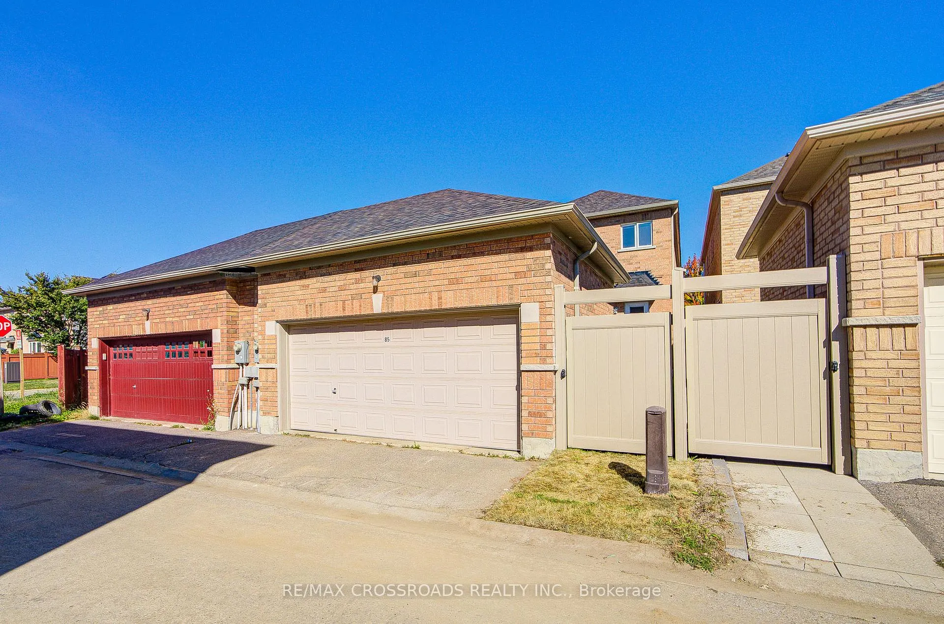 Photo 21 of 85 Shady Oaks Avenue, Markham, Cornell — HOMEH