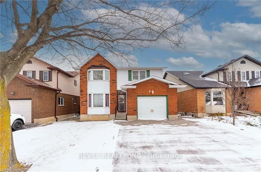 Photo 1 of 5 Charing Drive, Hamilton, Rushdale — HOMEH