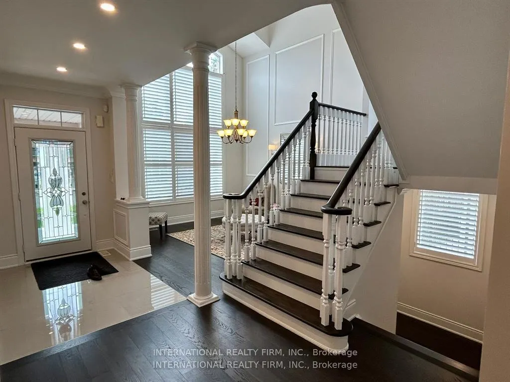 Photo 2 of 4205 Sarazen Drive, Burlington, Rose — HOMEH