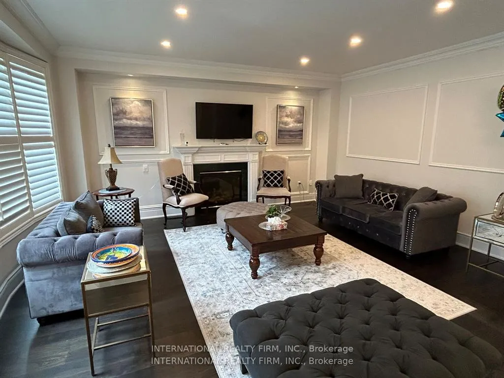 Photo 8 of 4205 Sarazen Drive, Burlington, Rose — HOMEH
