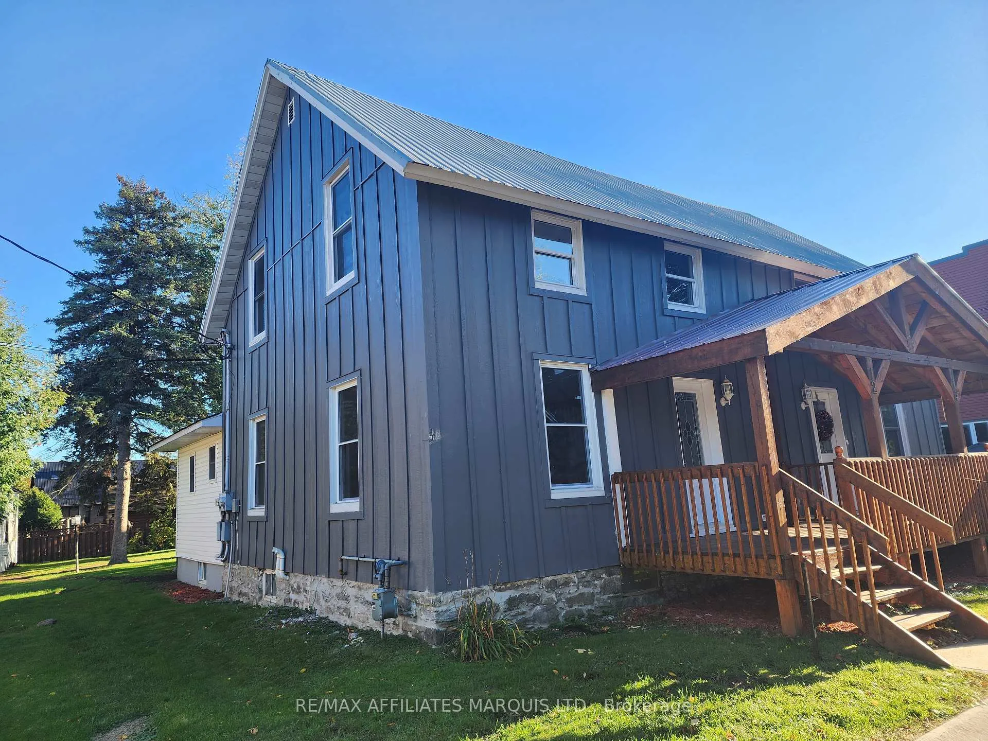 Photo 1 of 12 Oak Street, South Glengarry, Lancaster — HOMEH