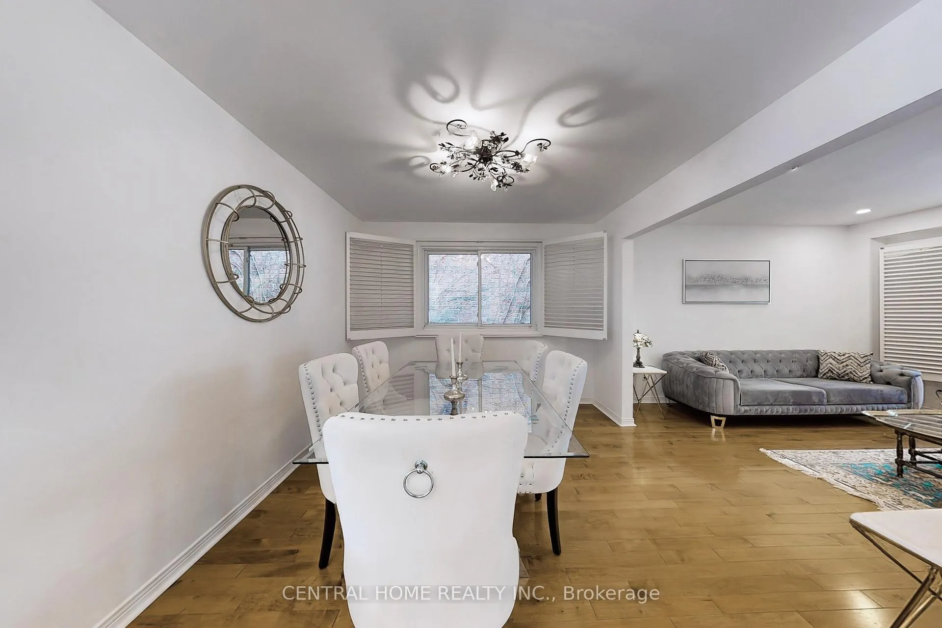 Photo 11 of 23 Heatherton Way, Vaughan, Crestwood-Springfarm-Yorkhill — HOMEH