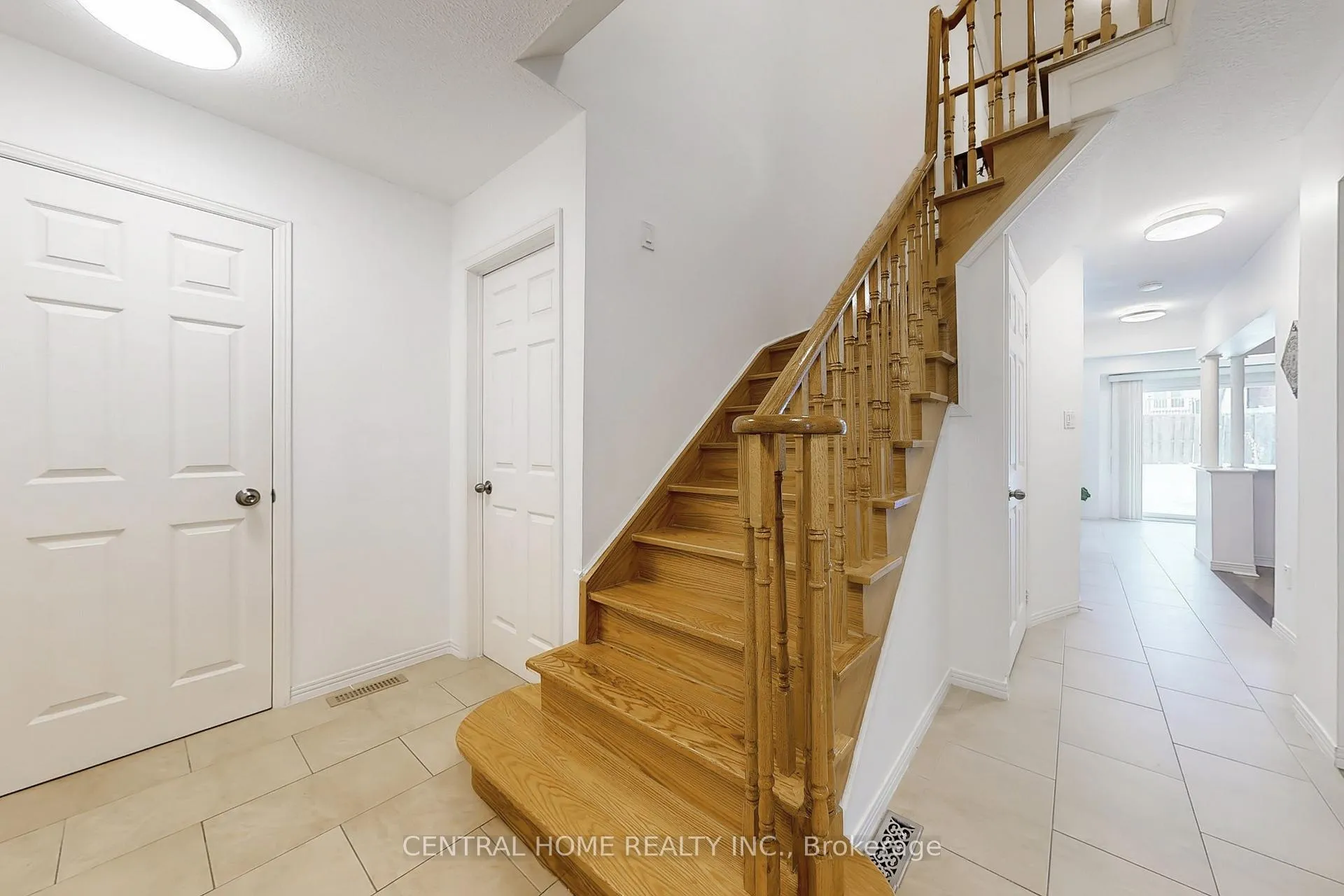 Photo 21 of 23 Heatherton Way, Vaughan, Crestwood-Springfarm-Yorkhill — HOMEH