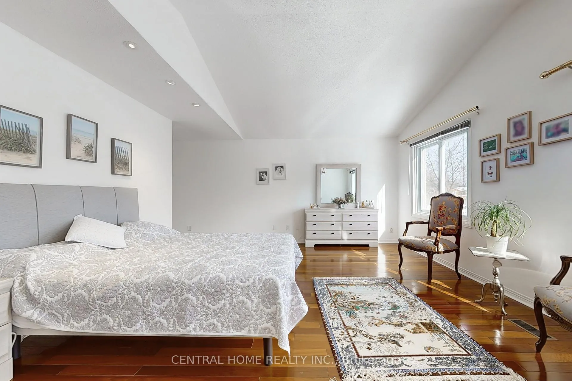 Photo 26 of 23 Heatherton Way, Vaughan, Crestwood-Springfarm-Yorkhill — HOMEH
