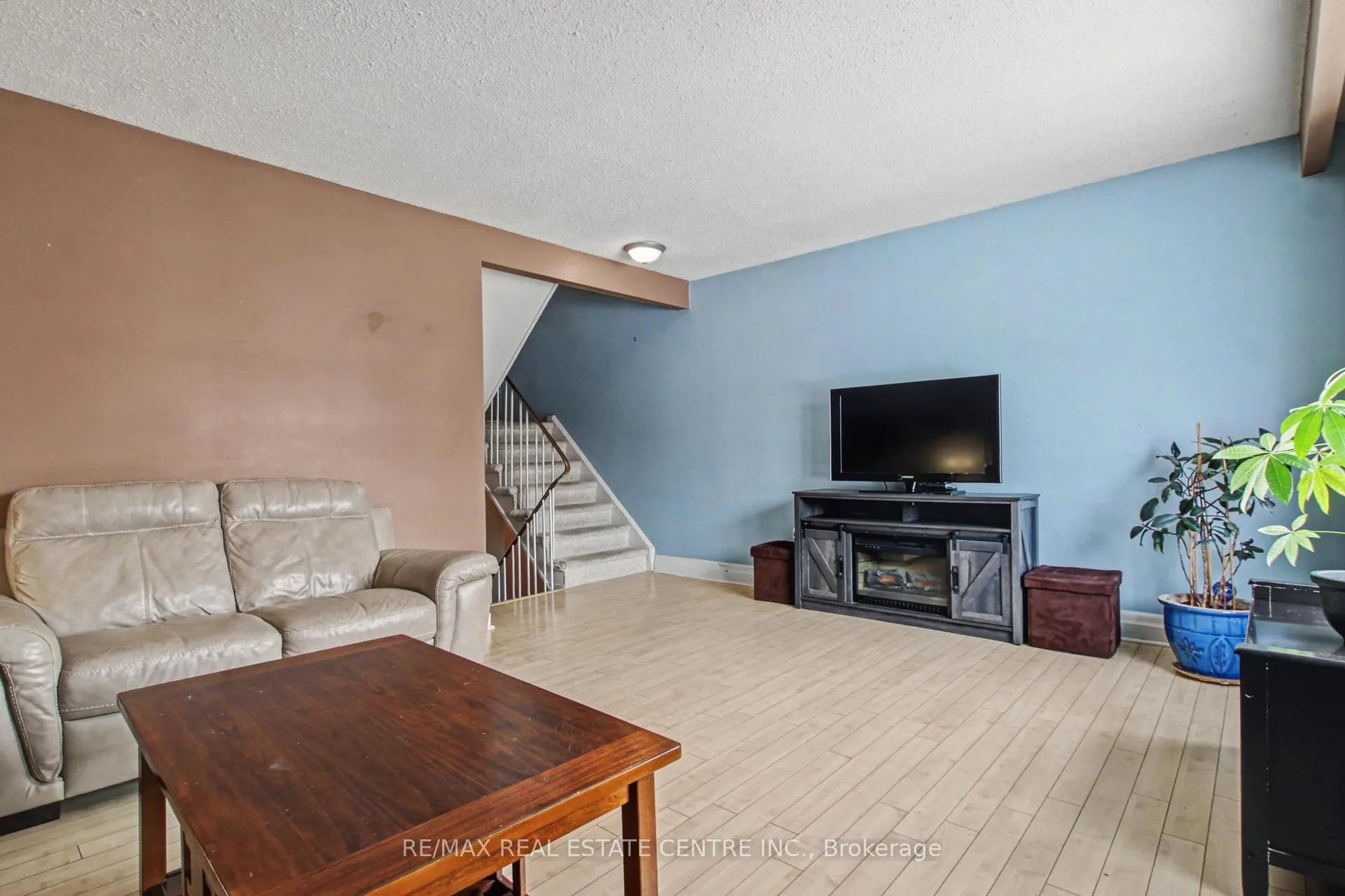 Photo 13 of Unit 66, 371 Bronte Street S, Milton, Old Milton — HOMEH