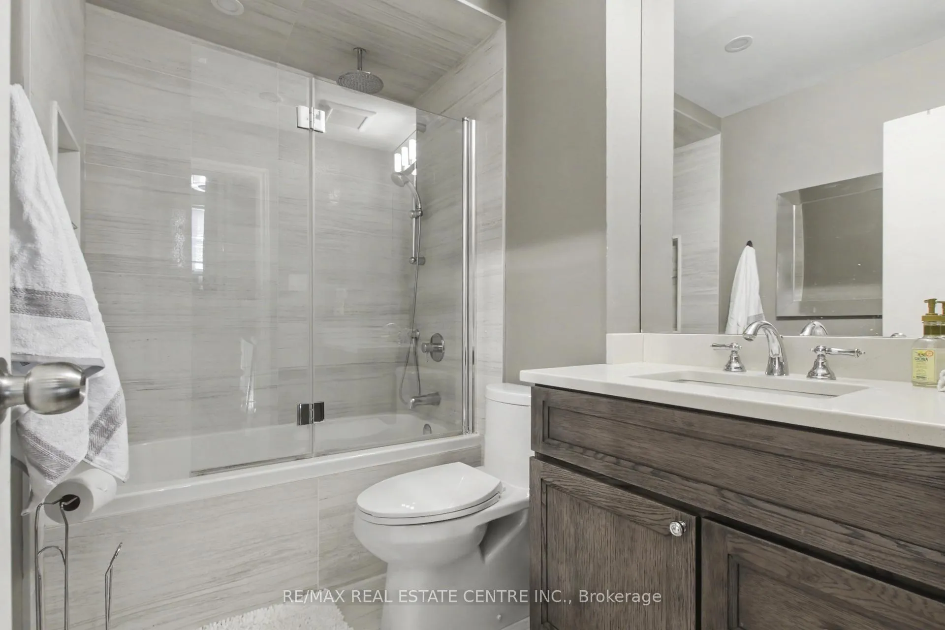 Photo 17 of Unit 66, 371 Bronte Street S, Milton, Old Milton — HOMEH
