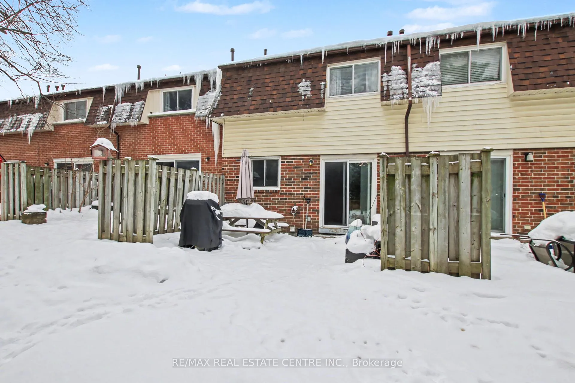 Photo 27 of Unit 66, 371 Bronte Street S, Milton, Old Milton — HOMEH