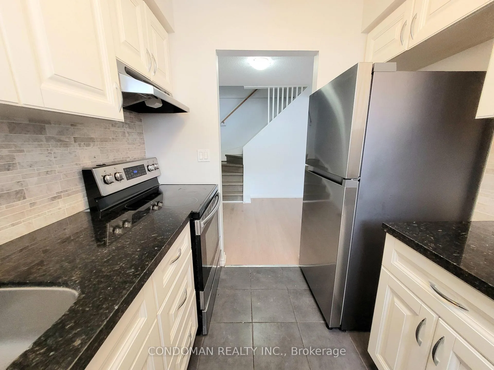 Photo 4 of Unit 49, 477 Dean Avenue, Oshawa, Central — HOMEH