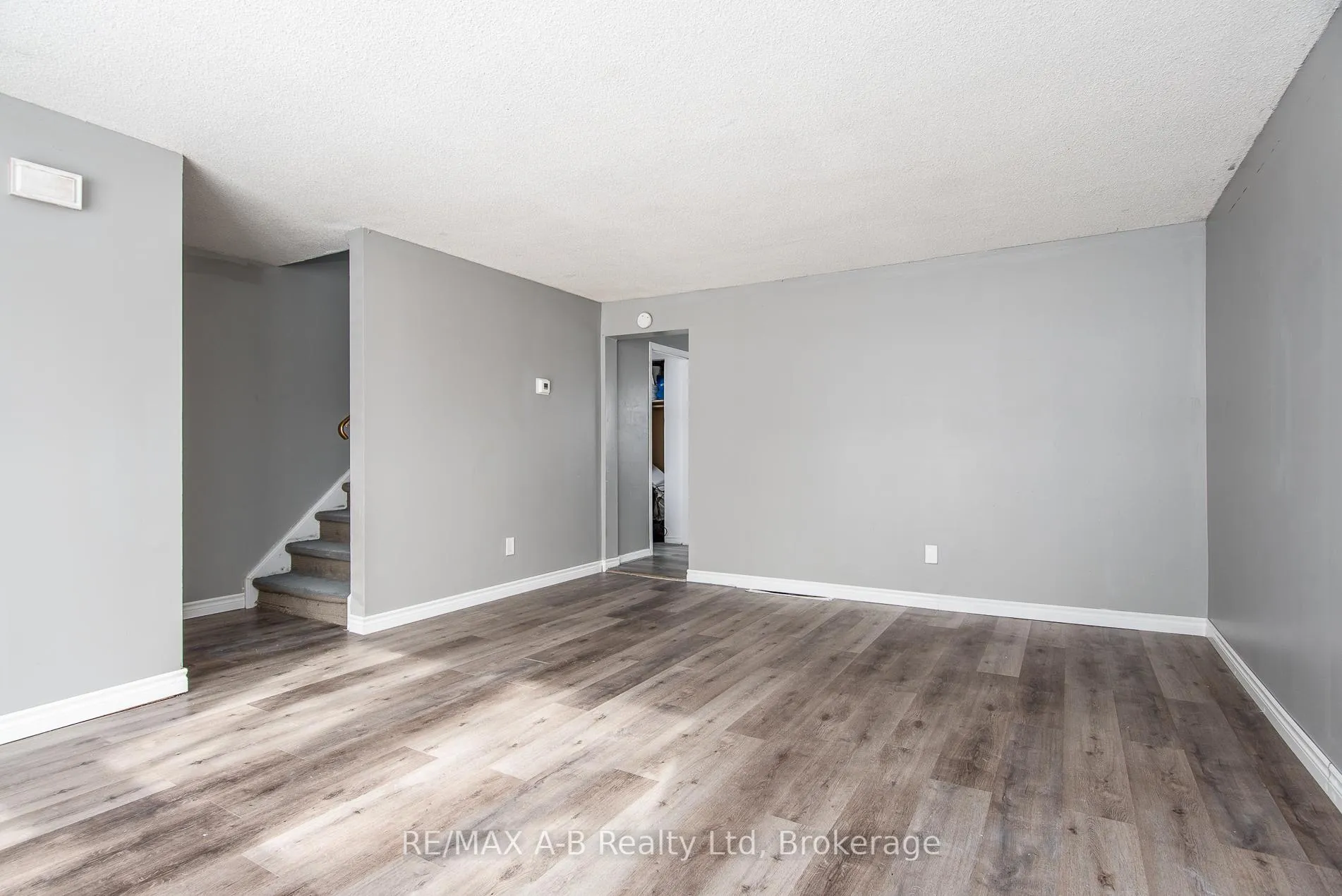 Photo 14 of 72 Crehan Crescent, Stratford — HOMEH