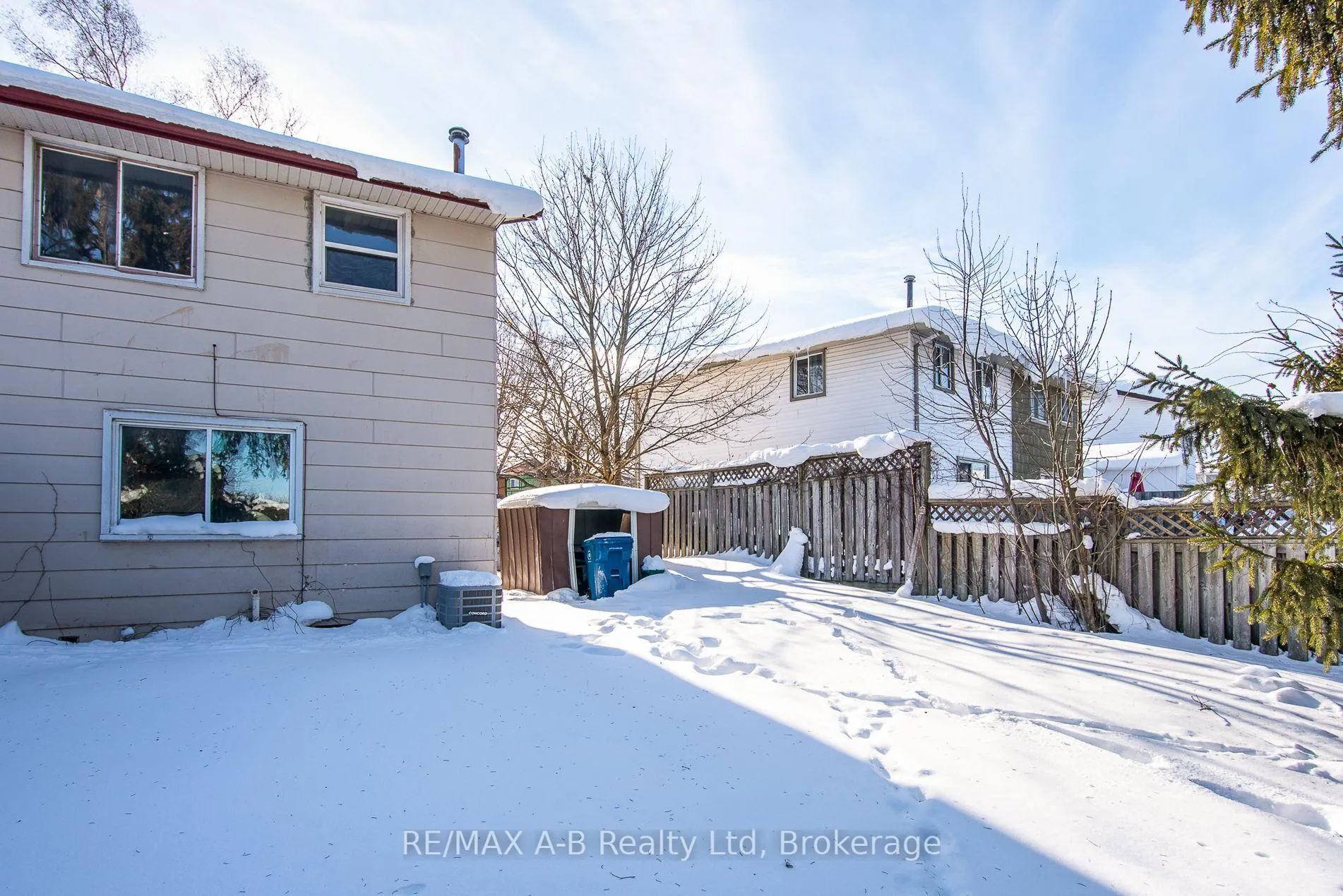 Photo 41 of 72 Crehan Crescent, Stratford — HOMEH