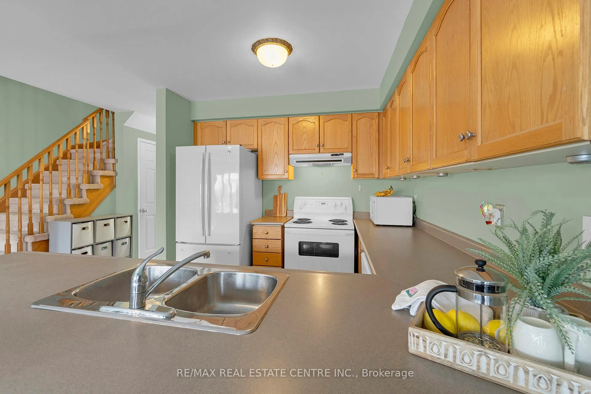 Photo 11 of 5 Harding Street, Halton Hills, Georgetown — HOMEH