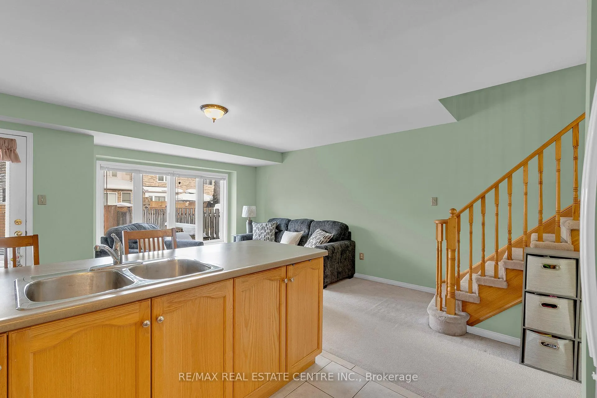 Photo 13 of 5 Harding Street, Halton Hills, Georgetown — HOMEH