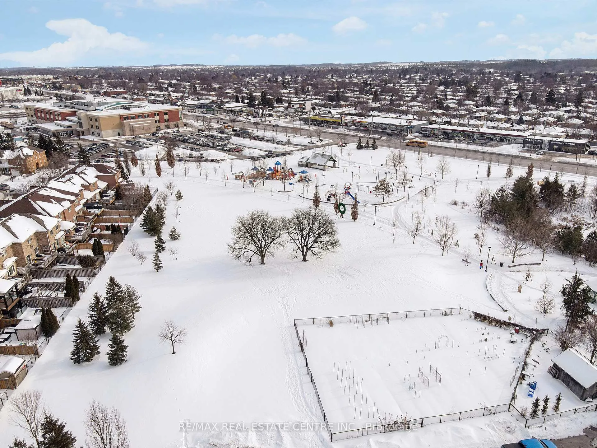 Photo 37 of 5 Harding Street, Halton Hills, Georgetown — HOMEH