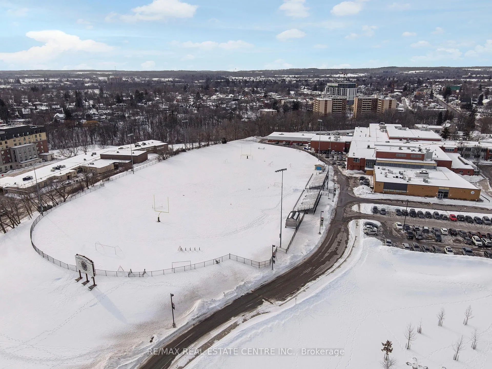 Photo 40 of 5 Harding Street, Halton Hills, Georgetown — HOMEH