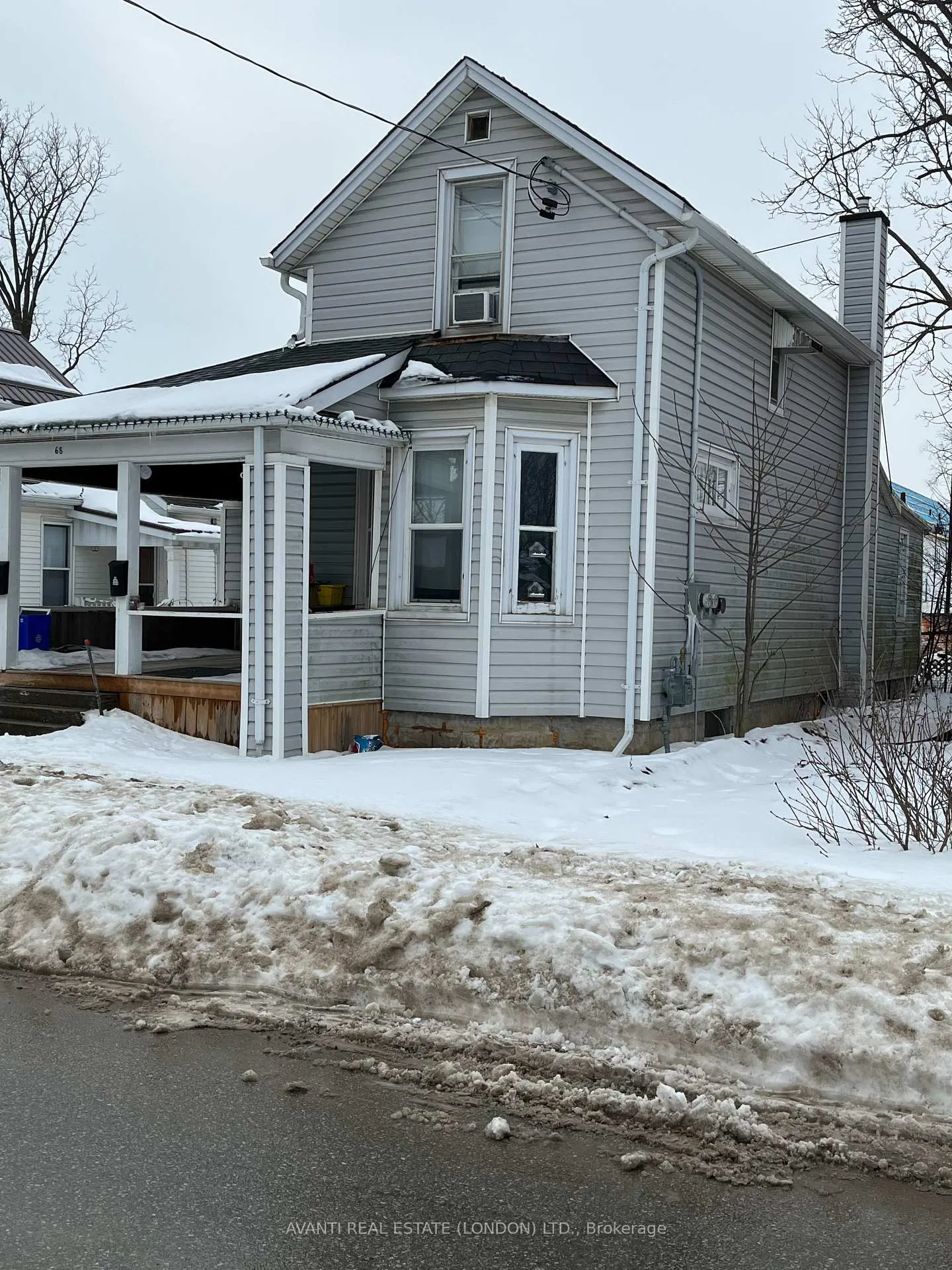 Photo 2 of 68 Flora Street, St. Thomas — HOMEH