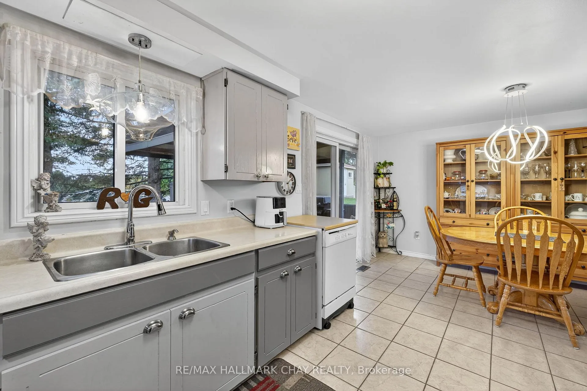 Photo 21 of 72 Tecumseth Pines Drive, New Tecumseth, Rural New Tecumseth — HOMEH