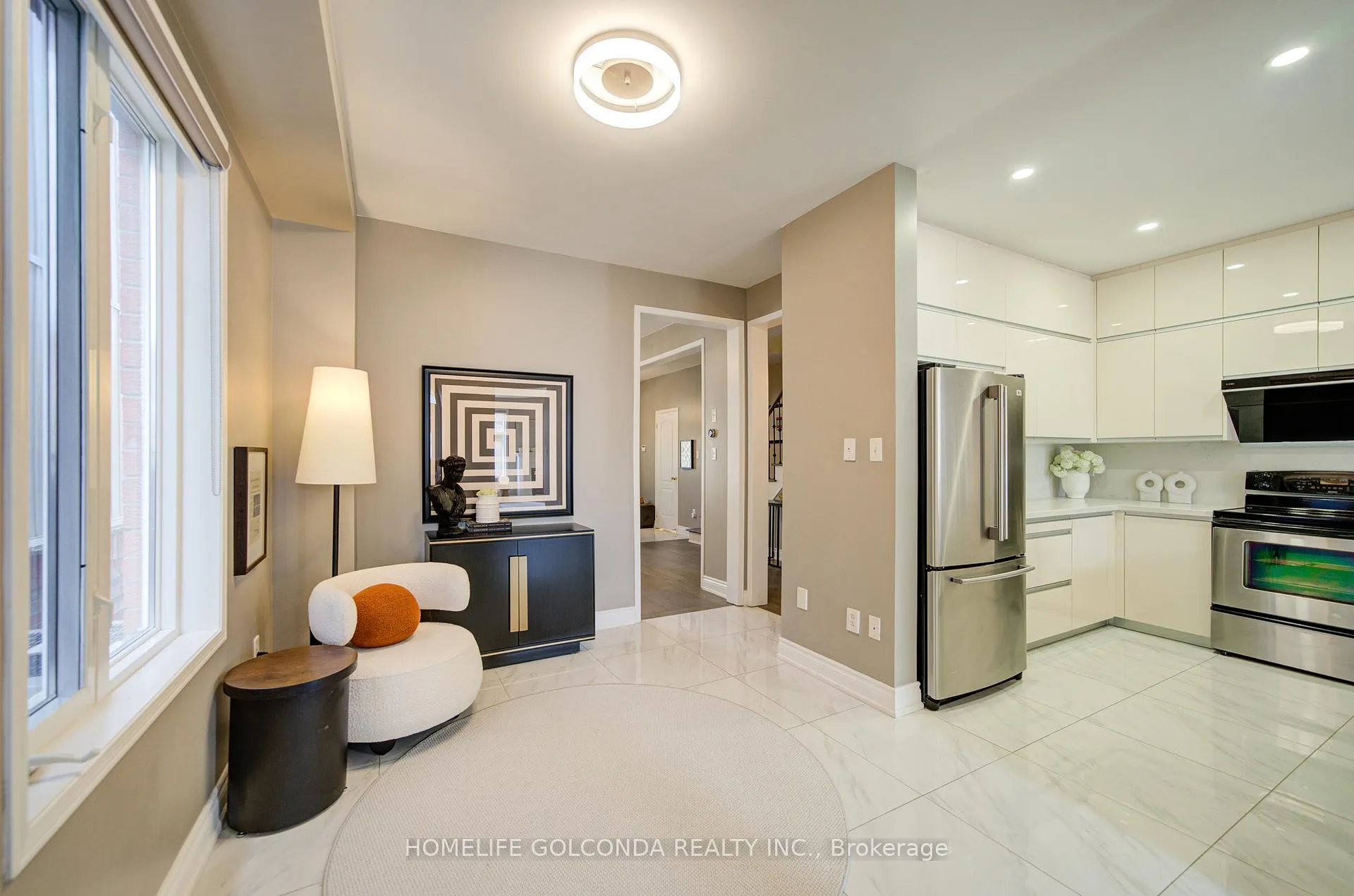 Photo 9 of 27 Lindcrest Manor, Markham, Cornell — HOMEH