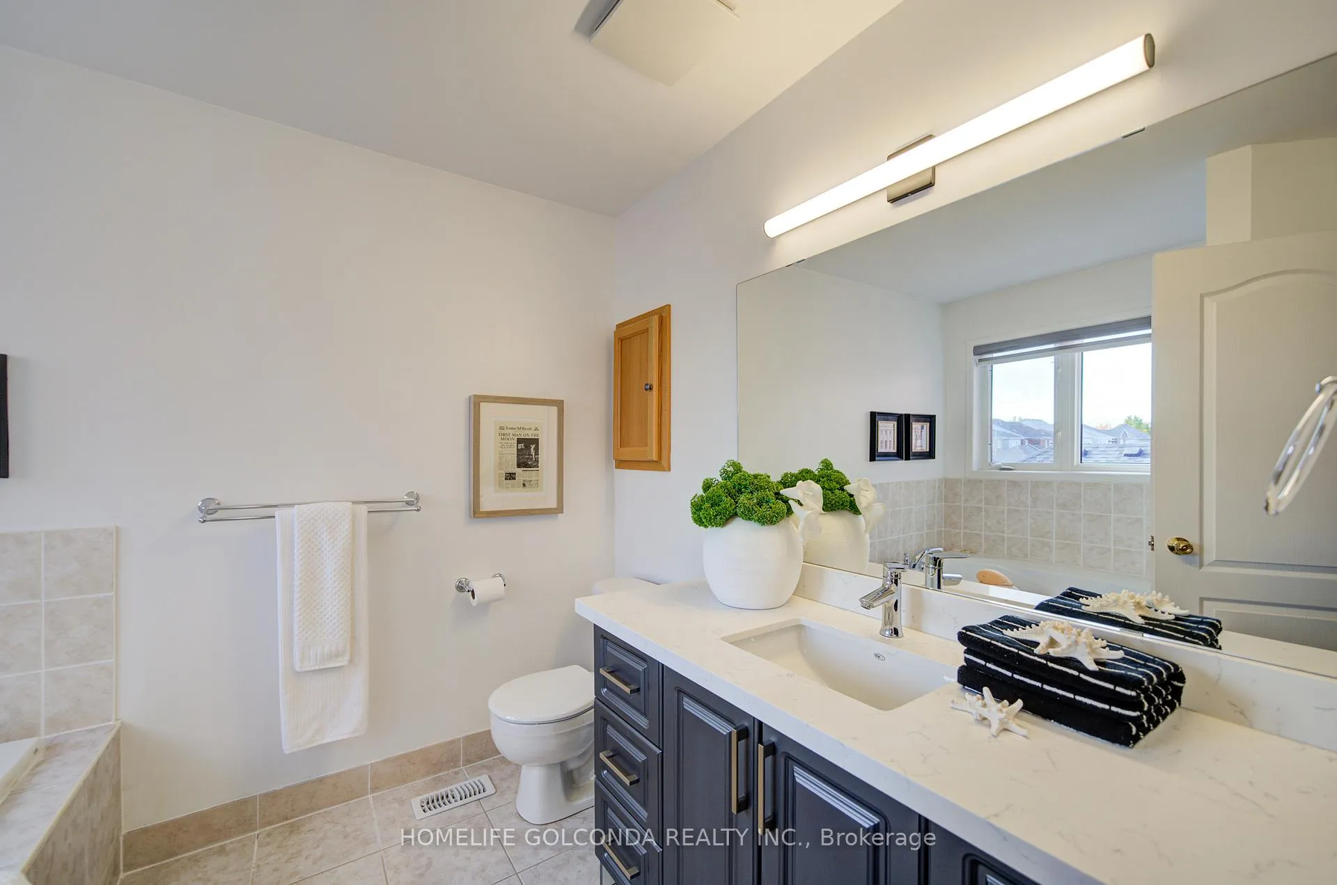 Photo 19 of 27 Lindcrest Manor, Markham, Cornell — HOMEH