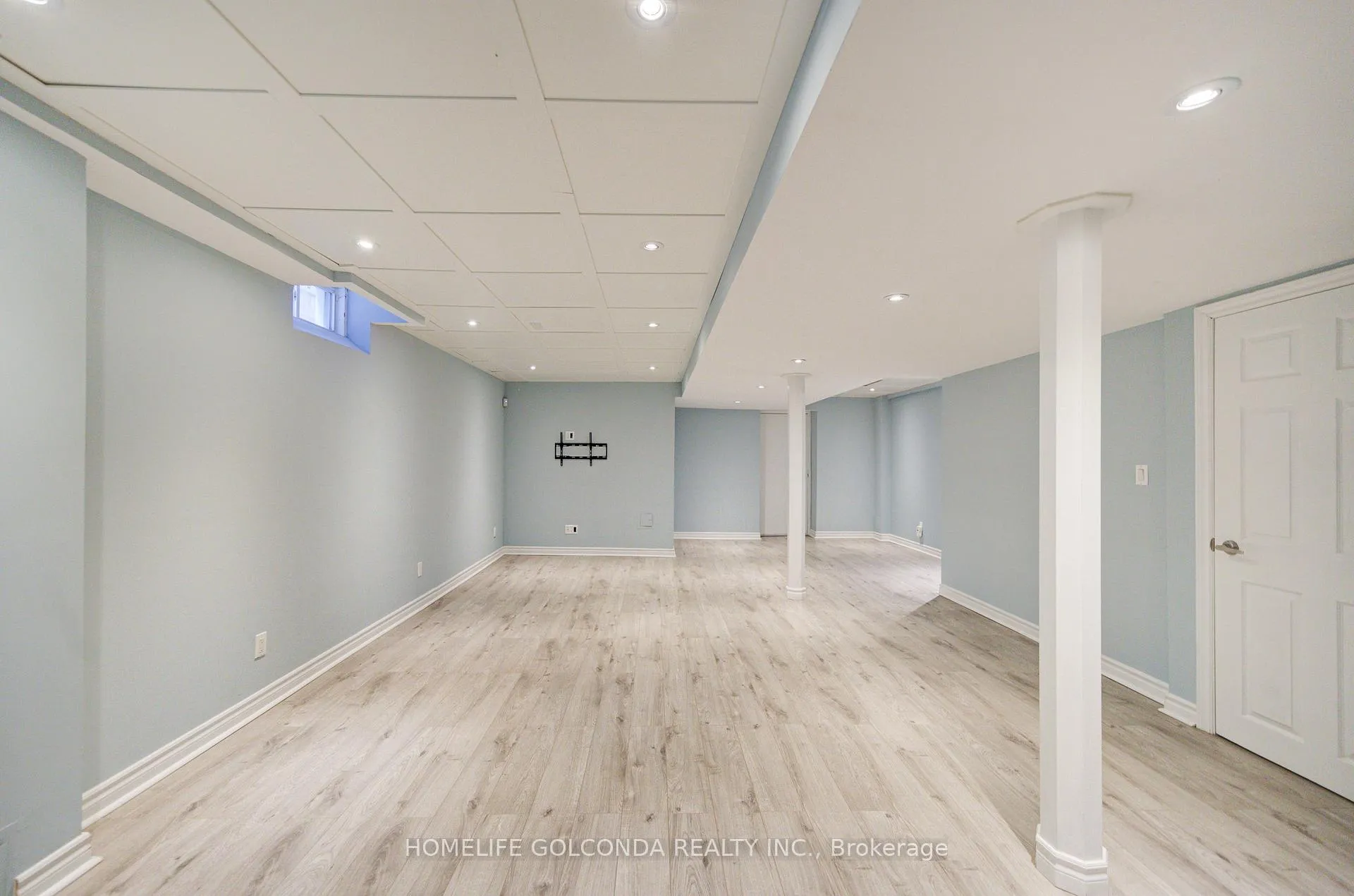 Photo 32 of 27 Lindcrest Manor, Markham, Cornell — HOMEH