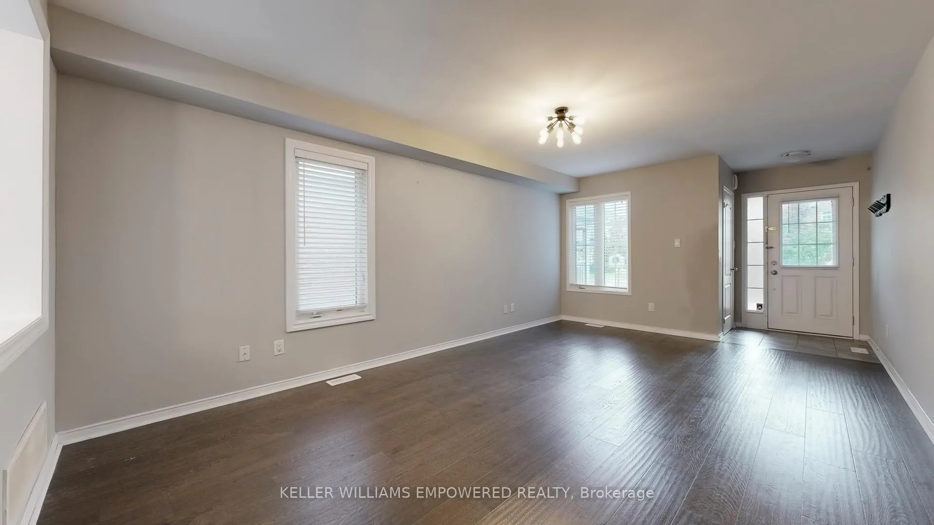 Photo 4 of 1109 Schooling Drive, Oshawa, Taunton — HOMEH