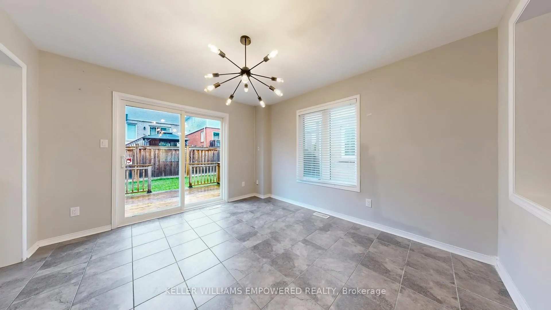 Photo 11 of 1109 Schooling Drive, Oshawa, Taunton — HOMEH