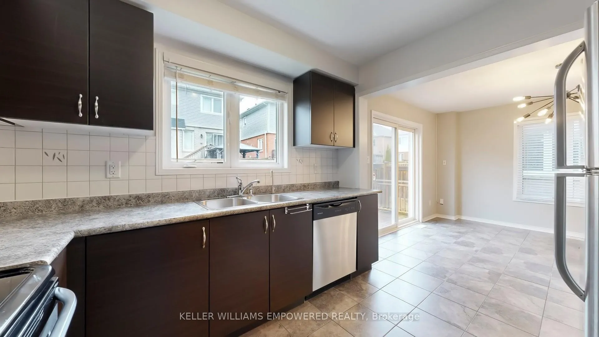 Photo 21 of 1109 Schooling Drive, Oshawa, Taunton — HOMEH