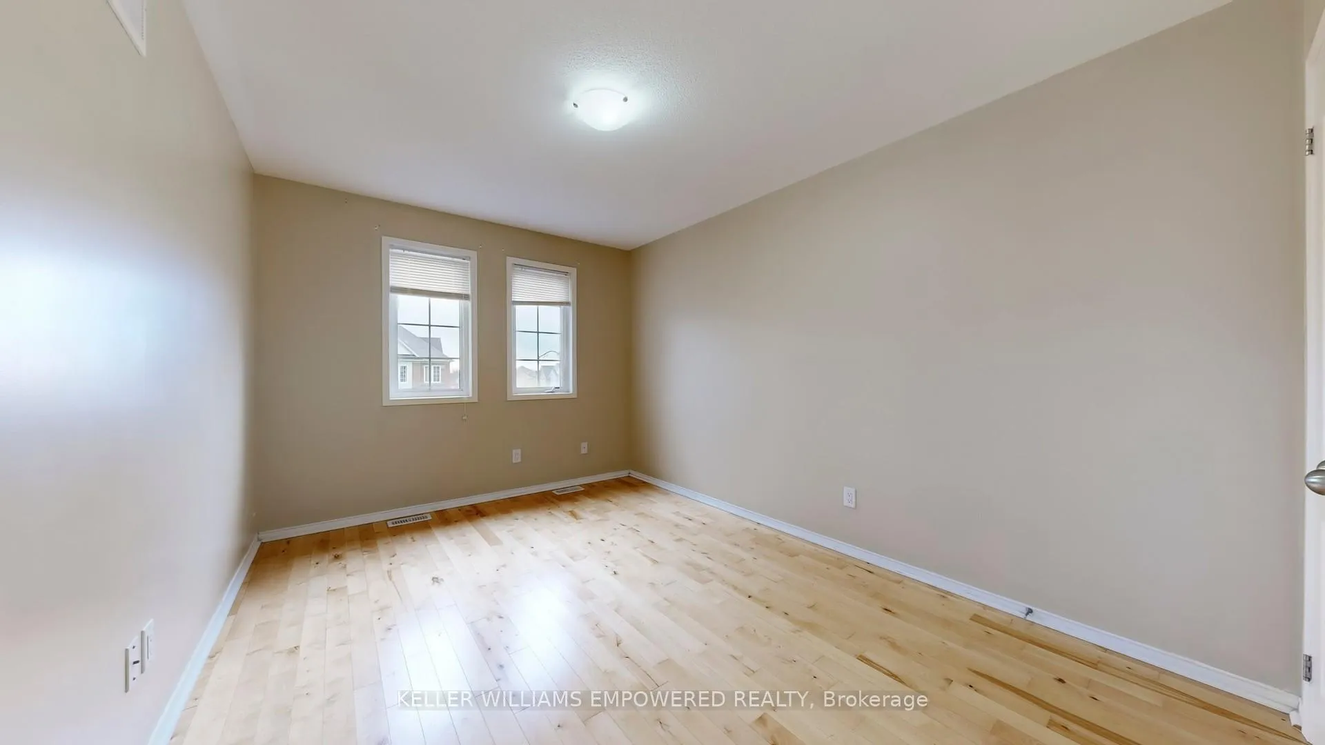 Photo 36 of 1109 Schooling Drive, Oshawa, Taunton — HOMEH