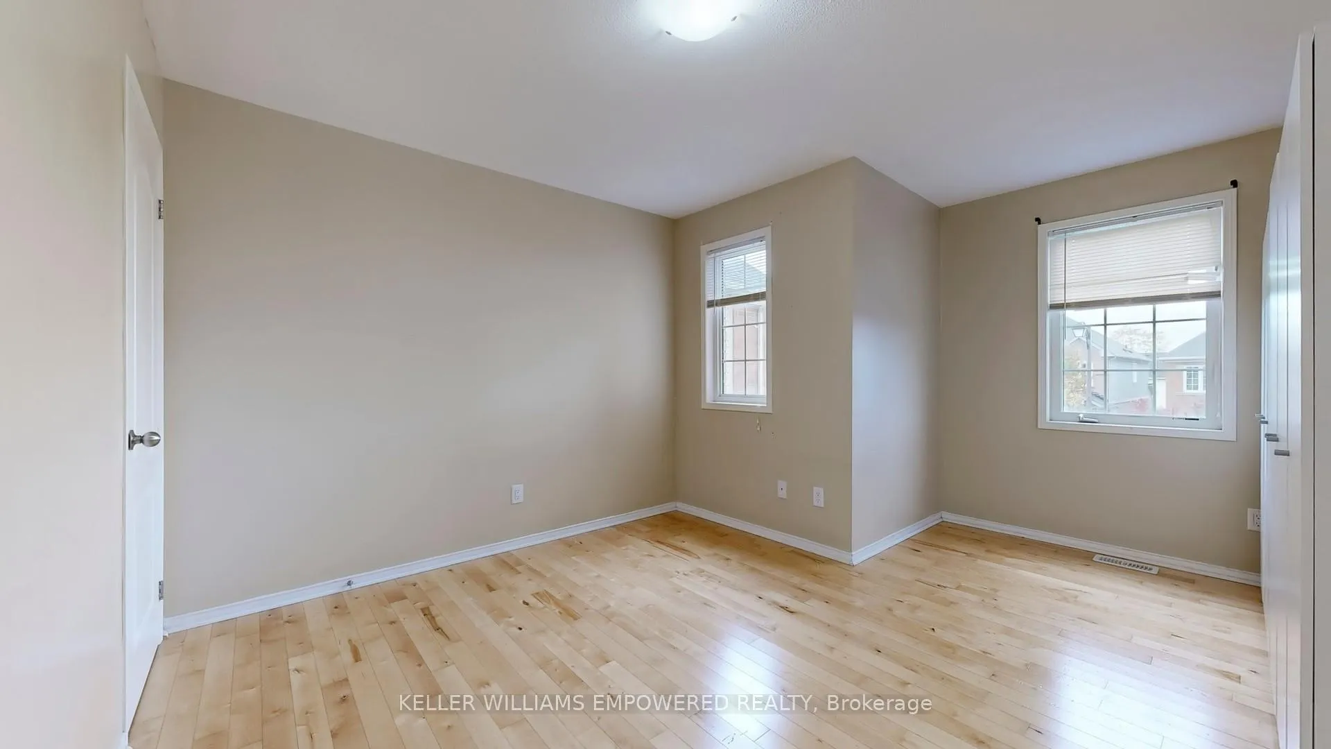 Photo 38 of 1109 Schooling Drive, Oshawa, Taunton — HOMEH