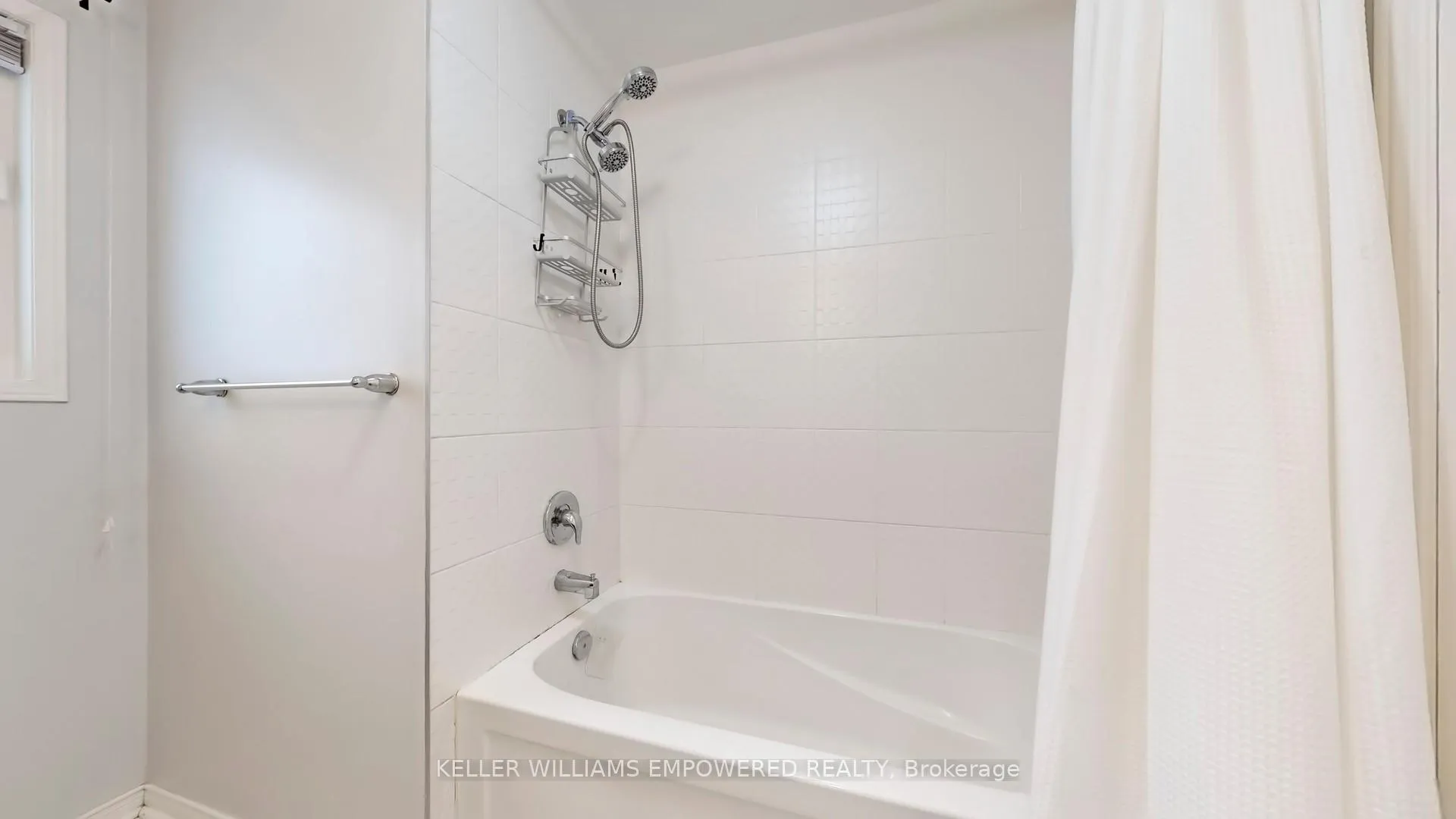 Photo 42 of 1109 Schooling Drive, Oshawa, Taunton — HOMEH
