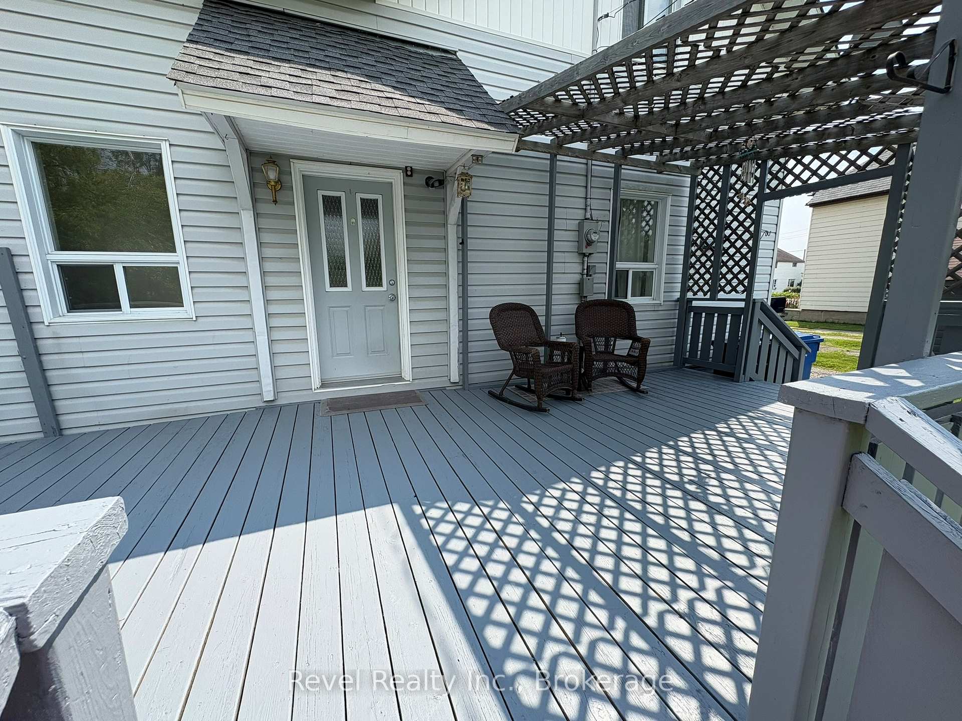 Photo 5 of 31 Cain Avenue, Kapuskasing — HOMEH