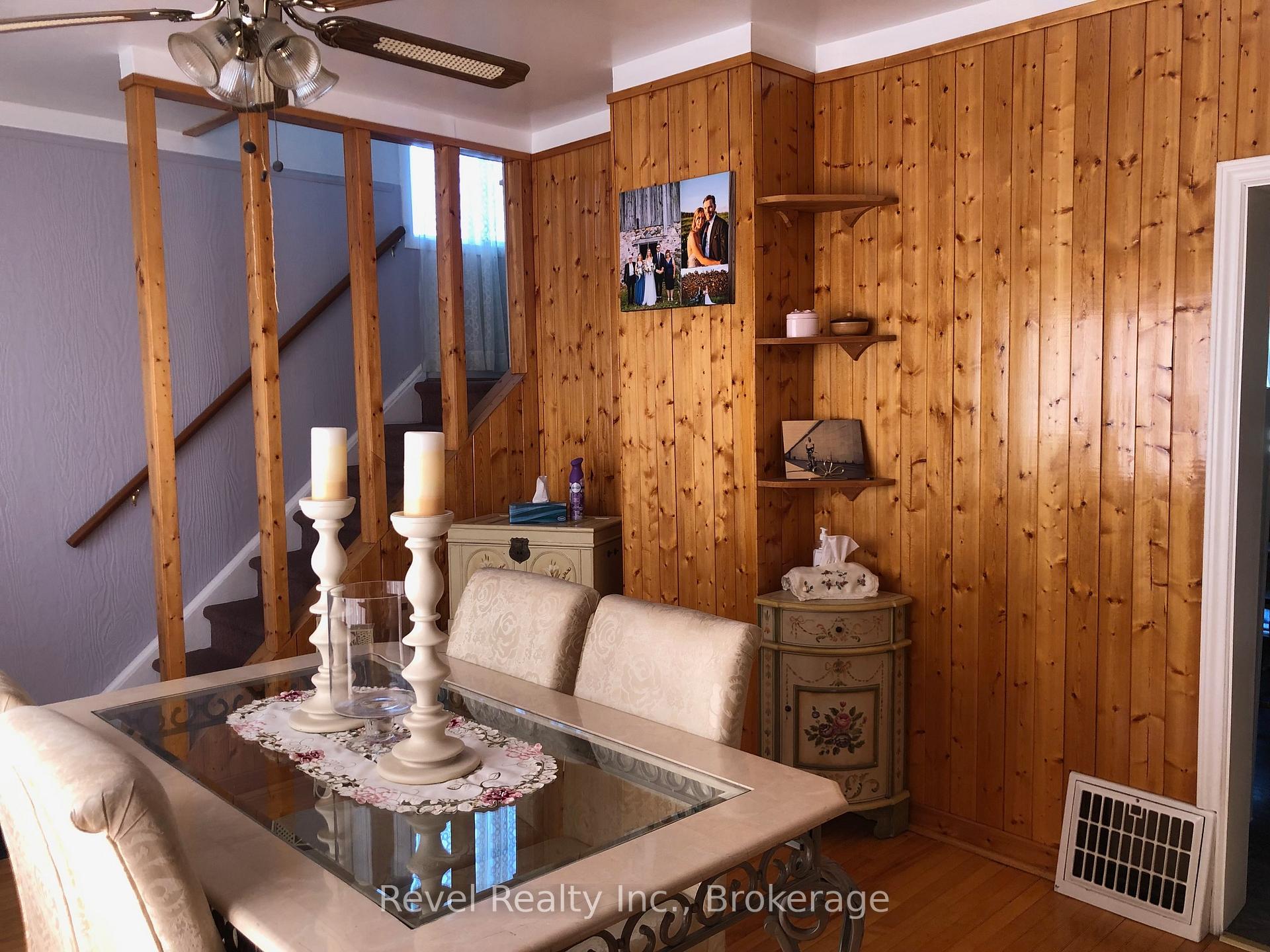 Photo 14 of 31 Cain Avenue, Kapuskasing — HOMEH