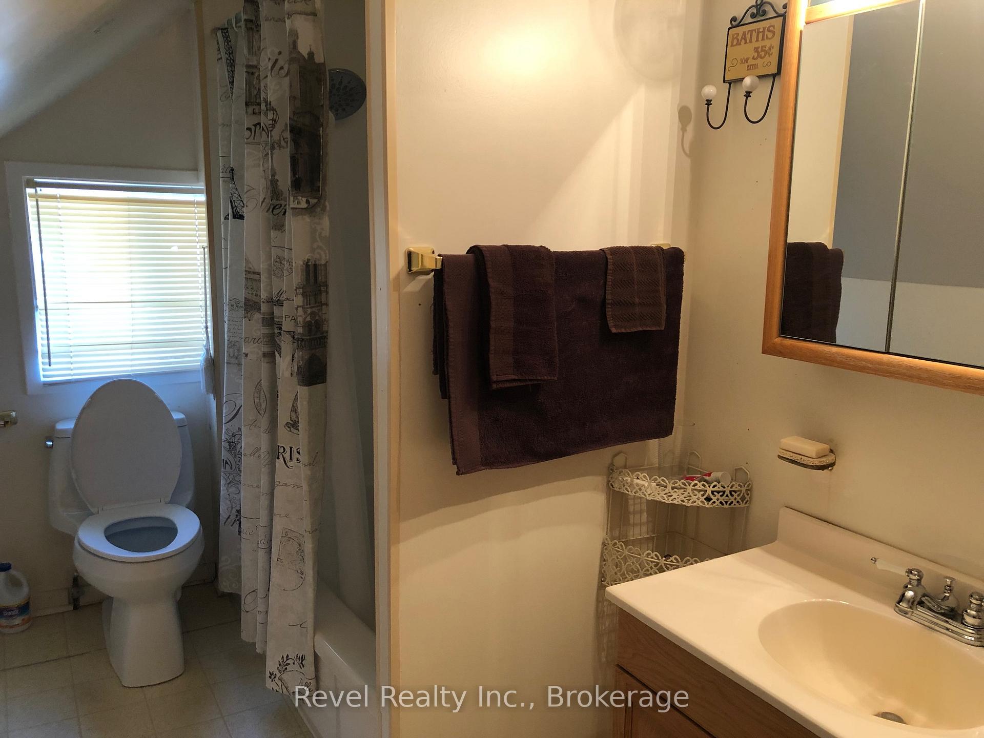 Photo 29 of 31 Cain Avenue, Kapuskasing — HOMEH
