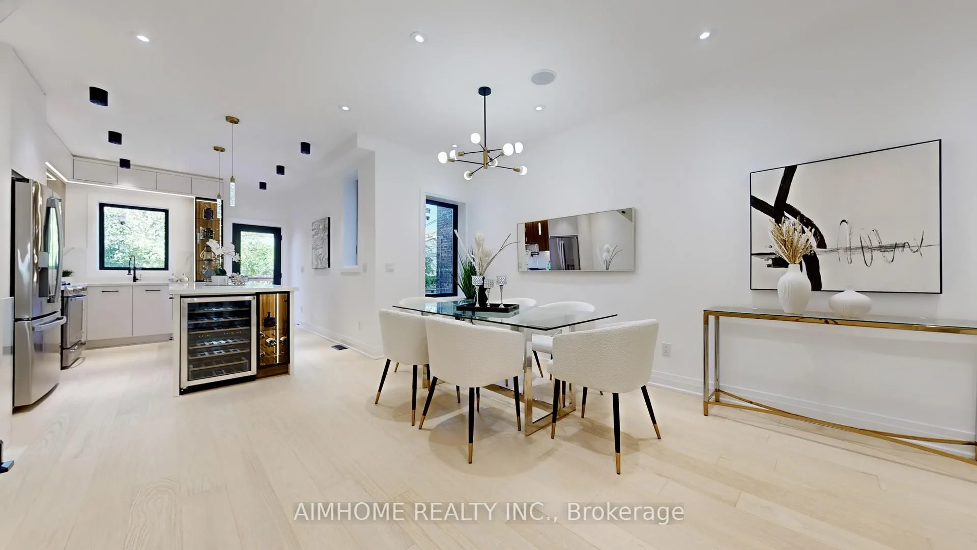 Photo 8 of 38 Sparkhall Avenue, Toronto, North Riverdale — HOMEH