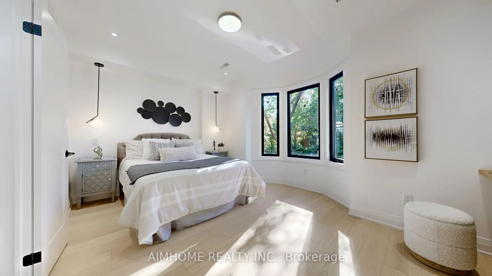 Photo 16 of 38 Sparkhall Avenue, Toronto, North Riverdale — HOMEH