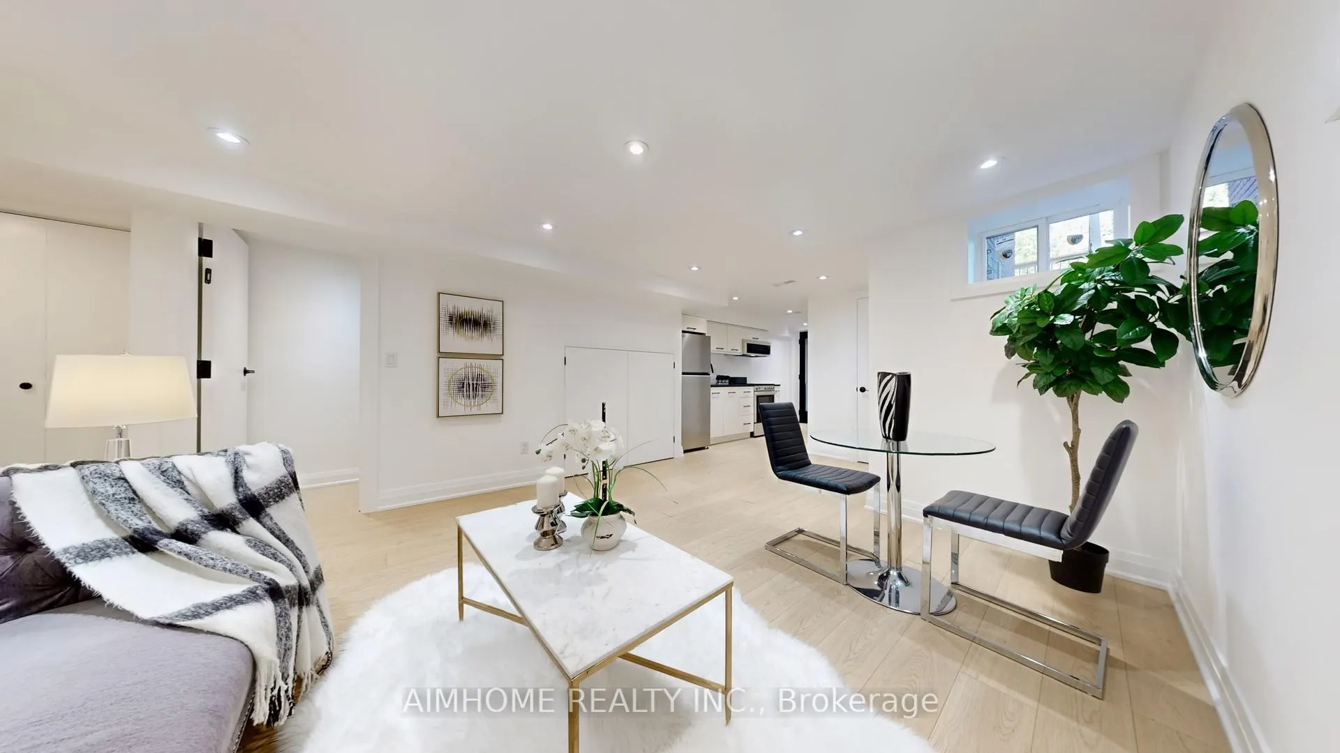 Photo 32 of 38 Sparkhall Avenue, Toronto, North Riverdale — HOMEH