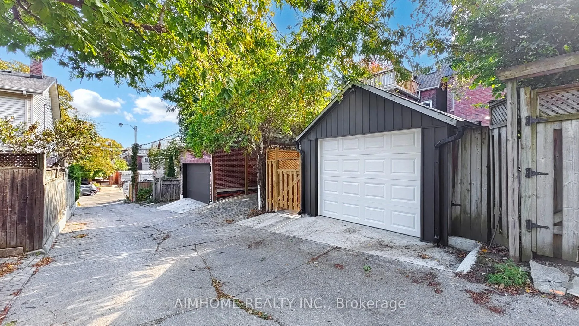 Photo 44 of 38 Sparkhall Avenue, Toronto, North Riverdale — HOMEH
