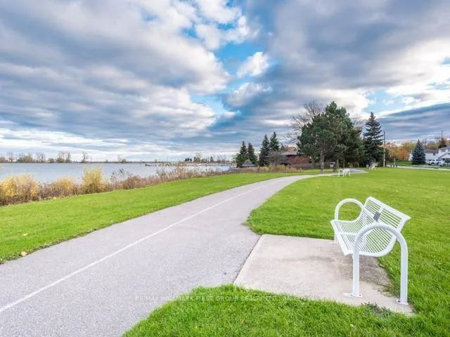 Photo 31 of 731 Breezy Drive, Pickering, West Shore — HOMEH