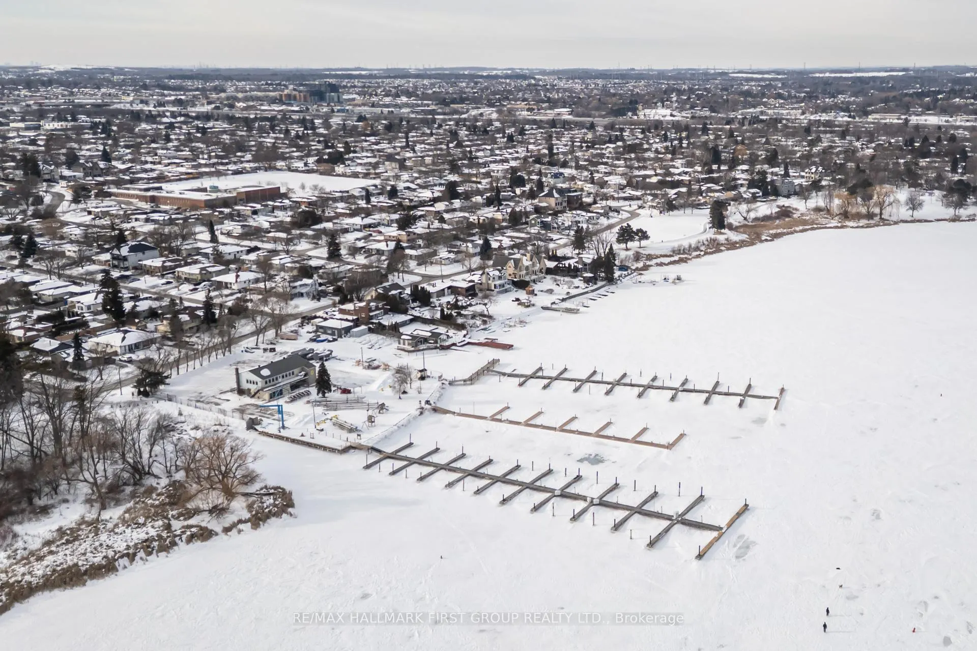 Photo 32 of 731 Breezy Drive, Pickering, West Shore — HOMEH