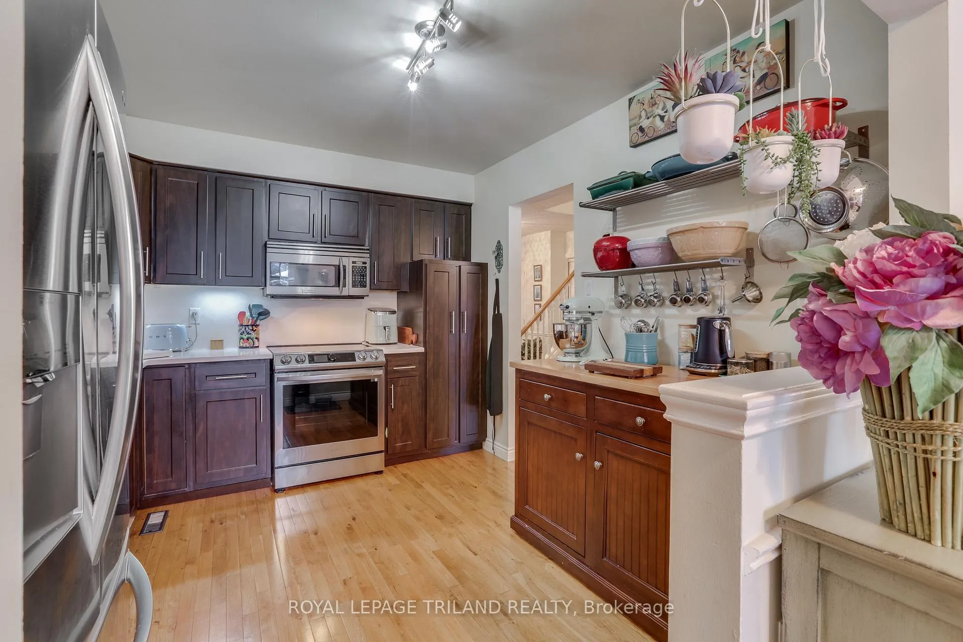 Photo 12 of Unit 17, 231 Windsor Avenue, London, South F — HOMEH