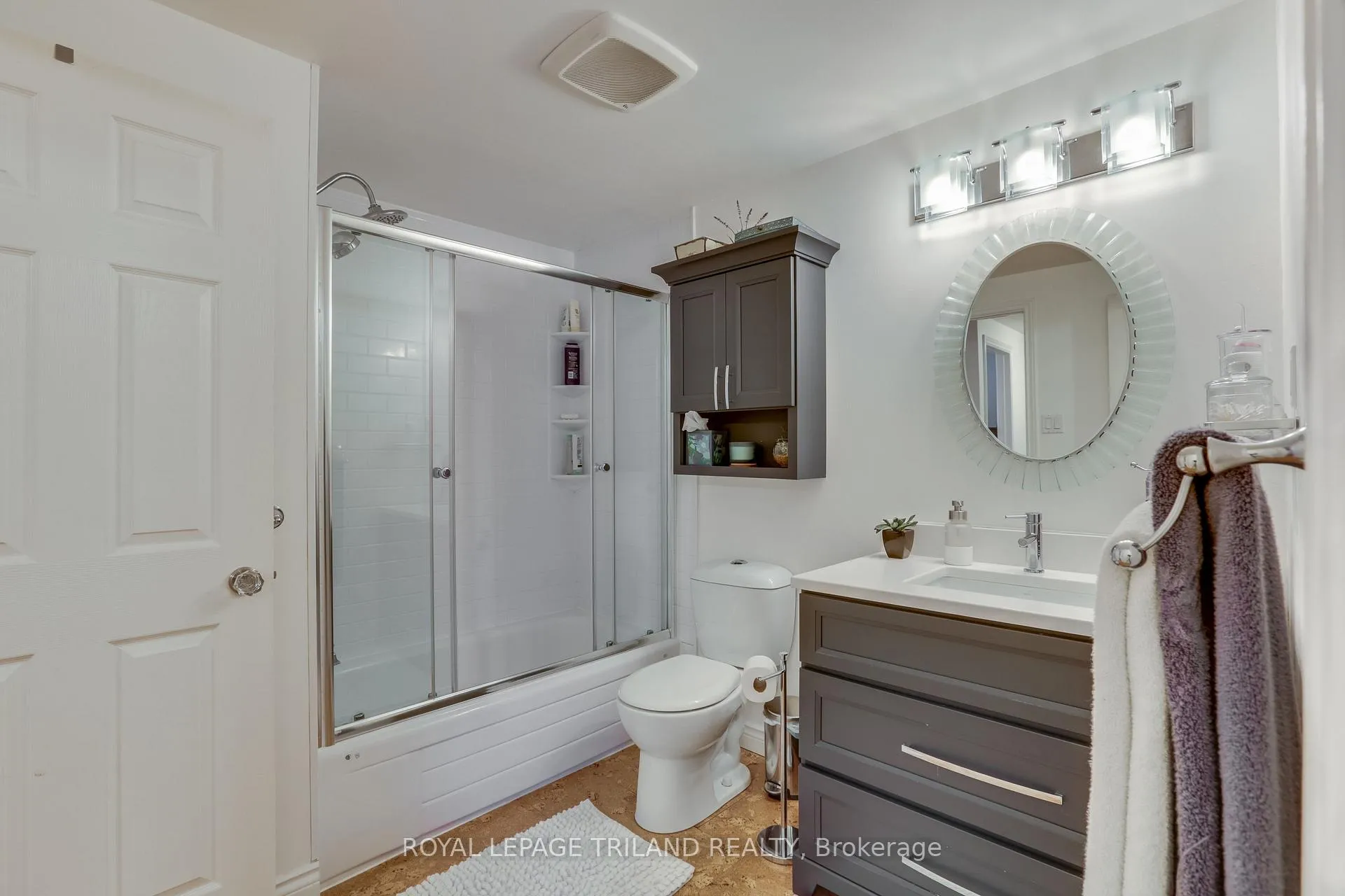 Photo 22 of Unit 17, 231 Windsor Avenue, London, South F — HOMEH
